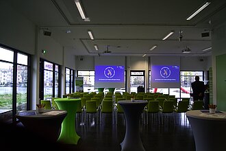 Der Tagungsraum ist bereit für den Empfang. © HTW Berlin/ Josephine Manthey