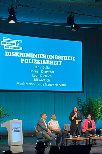 Studierende bei der Antidiskriminierungstagung im HKW. © HTW Berlin