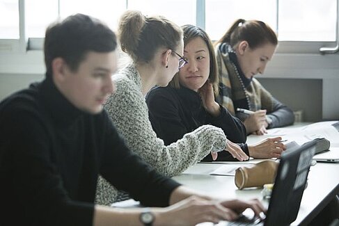 Students working at the HTW © HTW Berlin/Camilla Rackelmann
