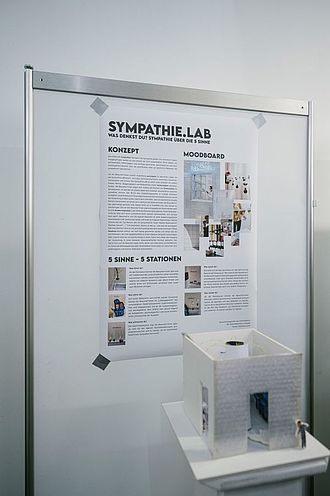 Präsentation der Modelle zum Thema "Sympathie" aus dem Erstsemester-Mastermodul M4 Multimedia-Einsatz in Museen. © HTW Berlin / Alexander Rentsch