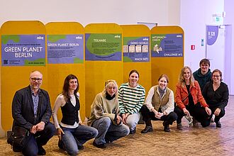 Das Projektteam freut sich auf den ersten Besuch der fertiggestellten Ausstellung. © HTW Berlin/Thomas Kämpfe